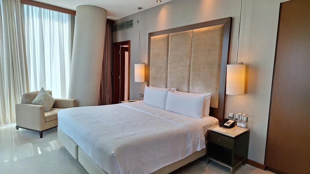 Doha stopover hotel room interior